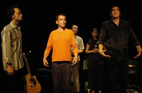 "comptine" avant de chanter : l'arrivée de Mme Clin